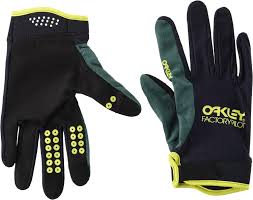 Guantes Oakley Pilot Core